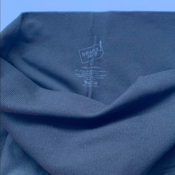 SPANX takes off! Solid Black Leggings Control Top - Picture 2 of 10